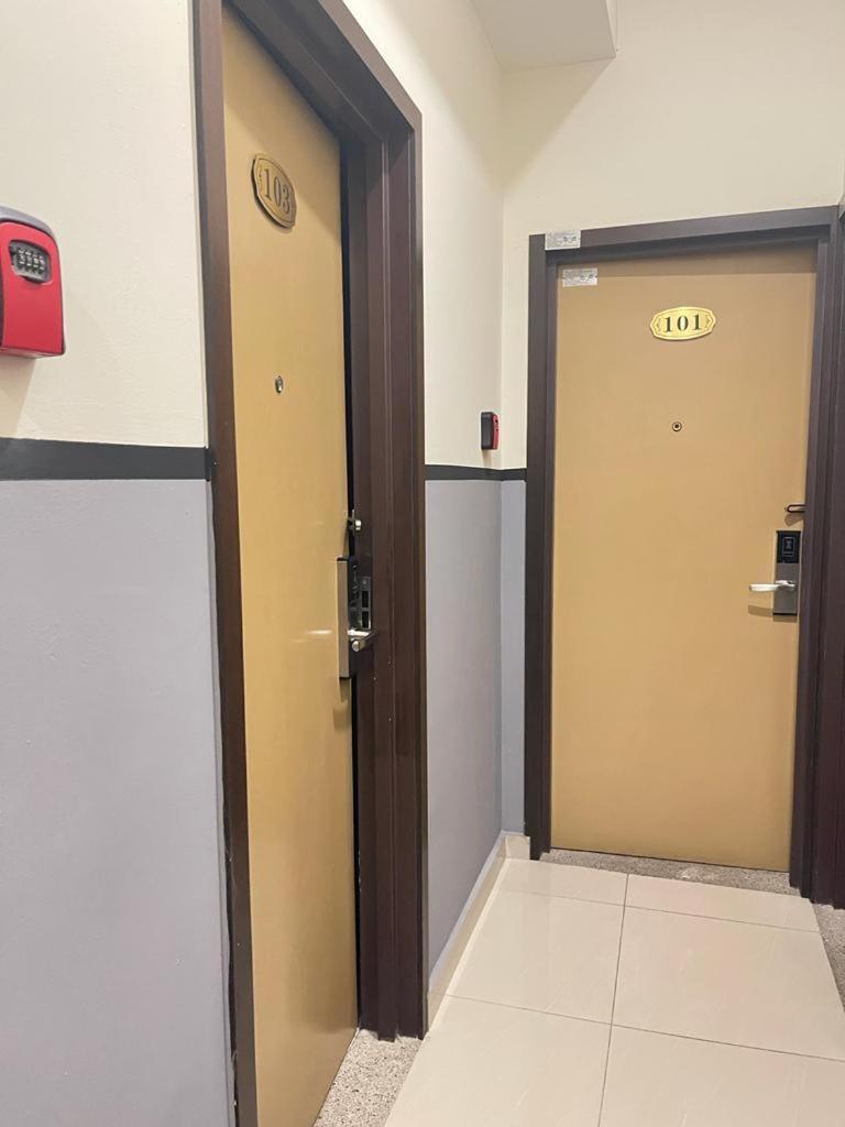 Hotel Ze Xiang - Desa Jaya Ikea Self Check In *